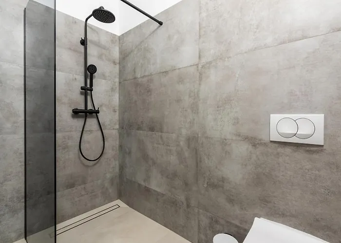 빌라 Lucia With Jacuzzi And Private Pool Kadumi